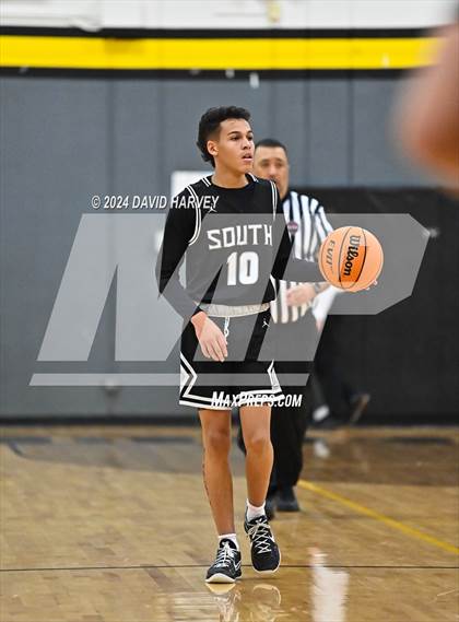 Thumbnail 2 in Pueblo South vs Green Mountain photogallery.