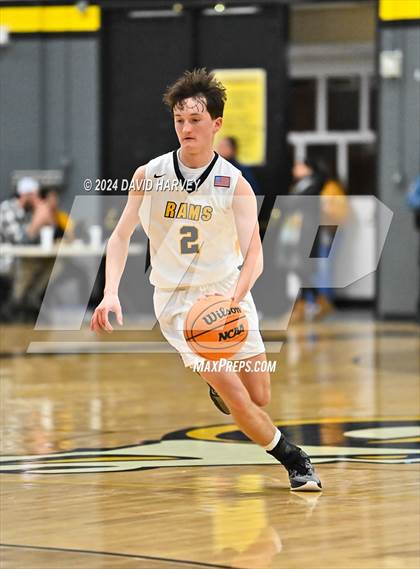 Thumbnail 2 in Pueblo South vs Green Mountain photogallery.