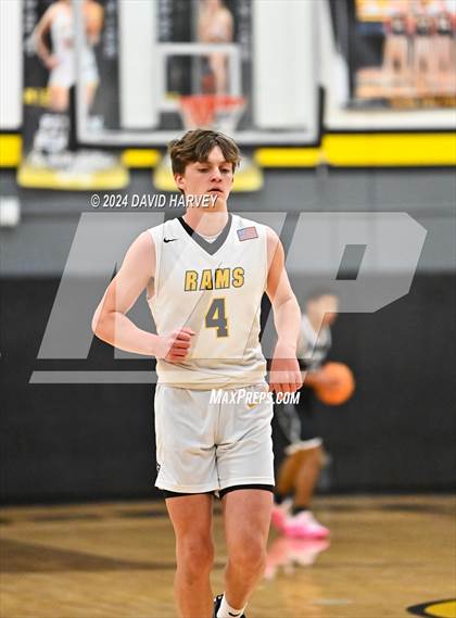 Thumbnail 2 in Pueblo South vs Green Mountain photogallery.