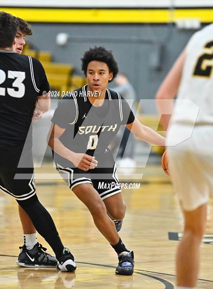 Thumbnail 3 in Pueblo South vs Green Mountain photogallery.