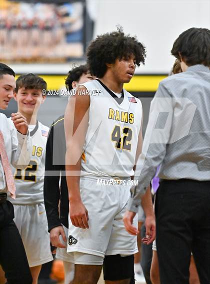 Thumbnail 3 in Pueblo South vs Green Mountain photogallery.