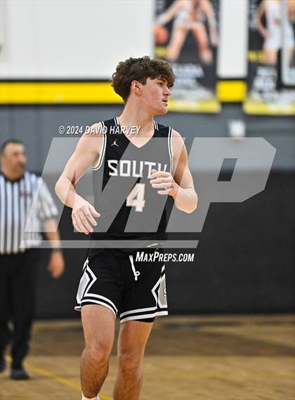 Thumbnail 2 in Pueblo South vs Green Mountain photogallery.