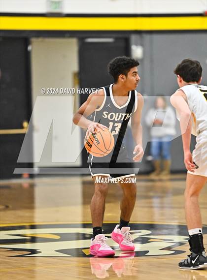 Thumbnail 3 in Pueblo South vs Green Mountain photogallery.