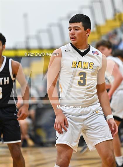 Thumbnail 3 in Pueblo South vs Green Mountain photogallery.