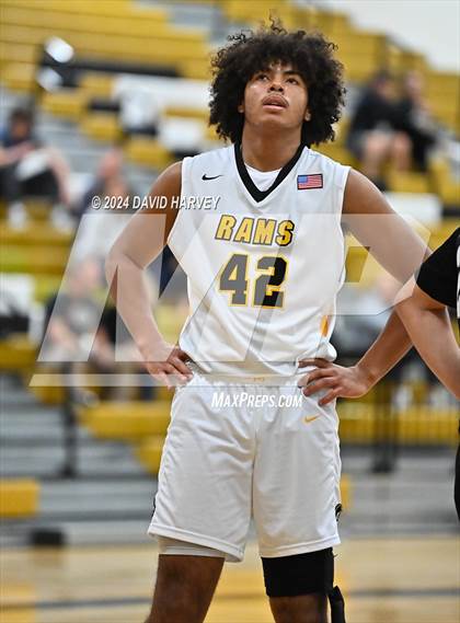 Thumbnail 2 in Pueblo South vs Green Mountain photogallery.