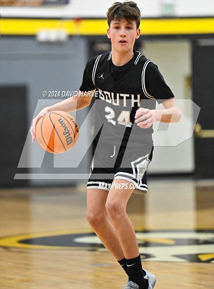 Thumbnail 3 in Pueblo South vs Green Mountain photogallery.