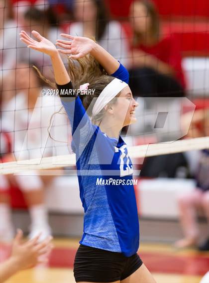 Thumbnail 3 in Lincoln @ Neshannock photogallery.