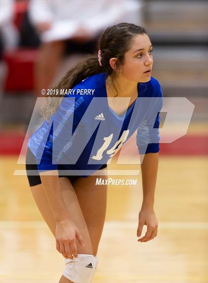 Thumbnail 3 in Lincoln @ Neshannock photogallery.