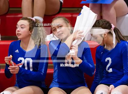 Thumbnail 1 in Lincoln @ Neshannock photogallery.