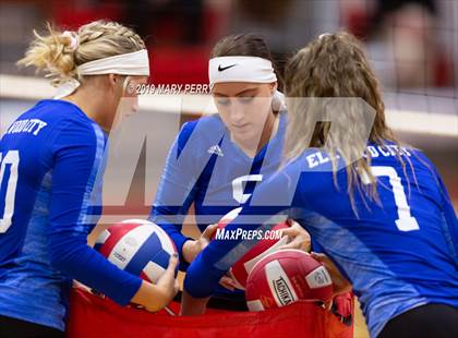 Thumbnail 3 in Lincoln @ Neshannock photogallery.