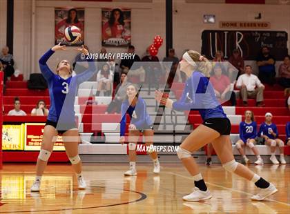 Thumbnail 1 in Lincoln @ Neshannock photogallery.