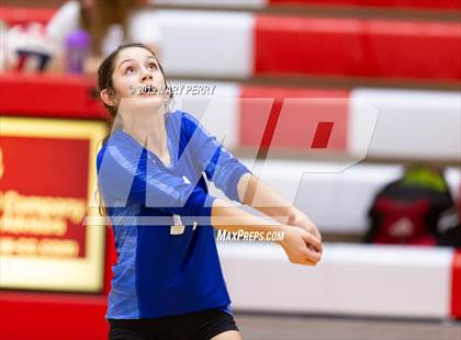 Thumbnail 2 in Lincoln @ Neshannock photogallery.