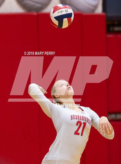 Thumbnail 1 in Lincoln @ Neshannock photogallery.