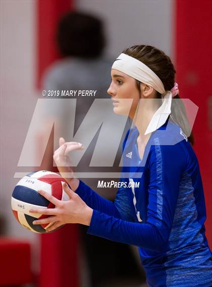 Thumbnail 3 in Lincoln @ Neshannock photogallery.