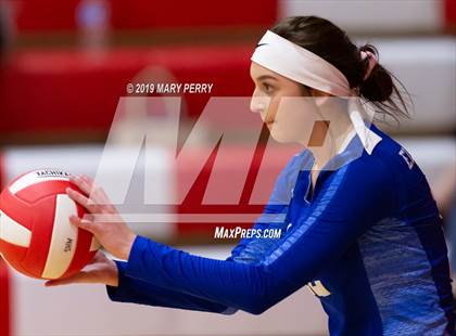 Thumbnail 2 in Lincoln @ Neshannock photogallery.