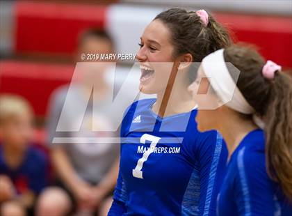 Thumbnail 2 in Lincoln @ Neshannock photogallery.
