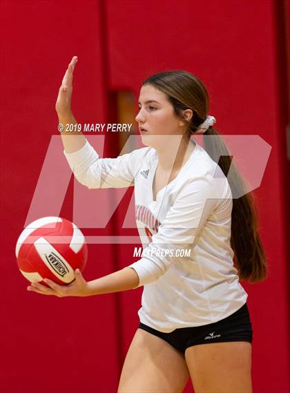 Thumbnail 1 in Lincoln @ Neshannock photogallery.