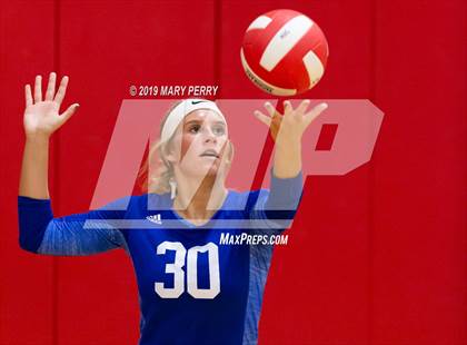Thumbnail 3 in Lincoln @ Neshannock photogallery.