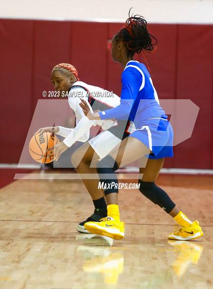 Thumbnail 3 in Westchester vs Crenshaw (CIF LACS Open Division Semifinal) photogallery.