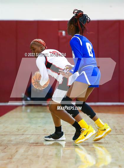 Thumbnail 2 in Westchester vs Crenshaw (CIF LACS Open Division Semifinal) photogallery.