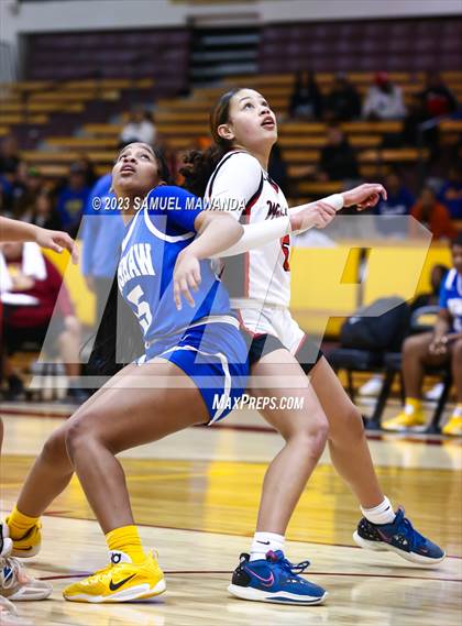 Thumbnail 2 in Westchester vs Crenshaw (CIF LACS Open Division Semifinal) photogallery.