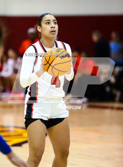 Thumbnail 3 in Westchester vs Crenshaw (CIF LACS Open Division Semifinal) photogallery.