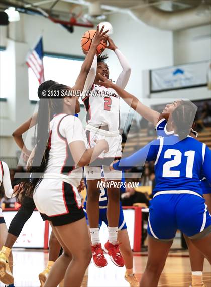 Thumbnail 3 in Westchester vs Crenshaw (CIF LACS Open Division Semifinal) photogallery.