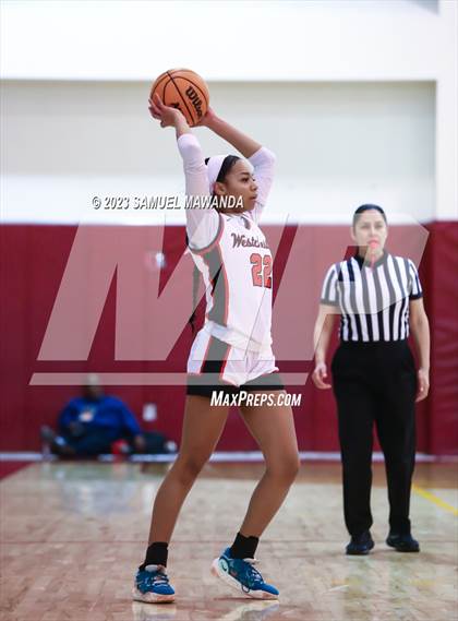 Thumbnail 2 in Westchester vs Crenshaw (CIF LACS Open Division Semifinal) photogallery.