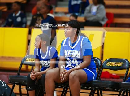 Thumbnail 2 in Westchester vs Crenshaw (CIF LACS Open Division Semifinal) photogallery.