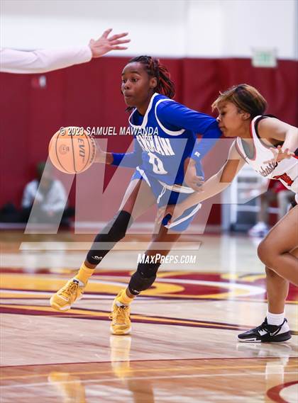 Thumbnail 3 in Westchester vs Crenshaw (CIF LACS Open Division Semifinal) photogallery.