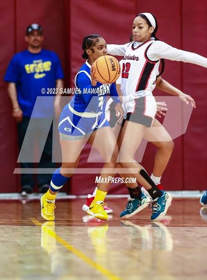 Thumbnail 2 in Westchester vs Crenshaw (CIF LACS Open Division Semifinal) photogallery.