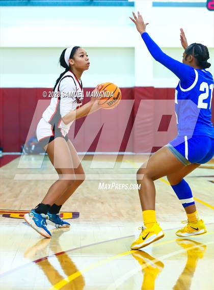 Thumbnail 1 in Westchester vs Crenshaw (CIF LACS Open Division Semifinal) photogallery.