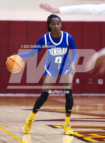 Thumbnail 2 in Westchester vs Crenshaw (CIF LACS Open Division Semifinal) photogallery.