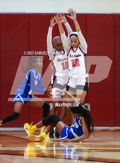 Thumbnail 3 in Westchester vs Crenshaw (CIF LACS Open Division Semifinal) photogallery.