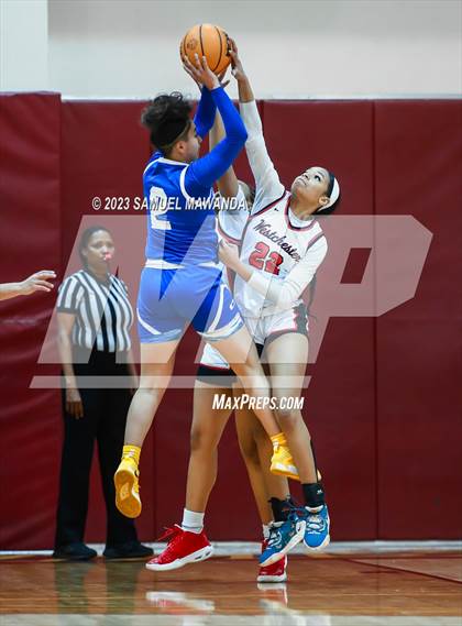 Thumbnail 2 in Westchester vs Crenshaw (CIF LACS Open Division Semifinal) photogallery.