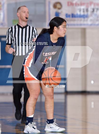 Thumbnail 1 in Cosumnes Oaks vs. Davis (Folsom-Vista Classic) photogallery.