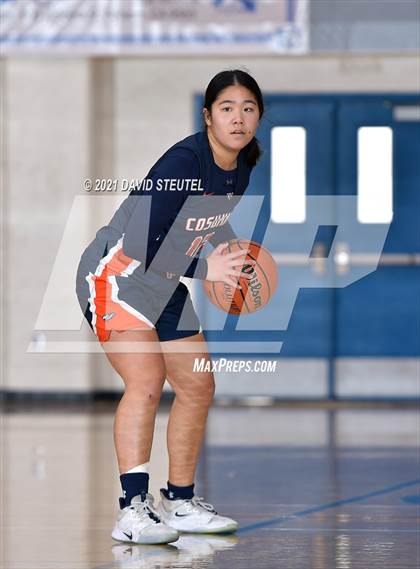 Thumbnail 2 in Cosumnes Oaks vs. Davis (Folsom-Vista Classic) photogallery.