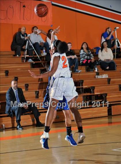 Thumbnail 2 in South Pasadena vs. Burbank (San Gabriel Valley Classic) photogallery.