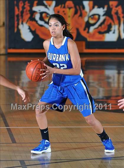 Thumbnail 1 in South Pasadena vs. Burbank (San Gabriel Valley Classic) photogallery.