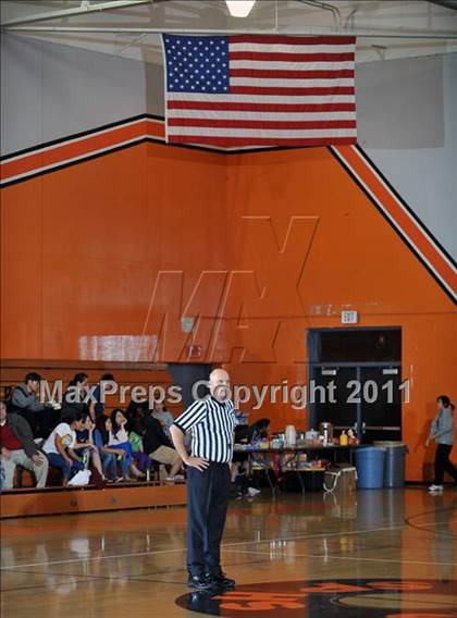 Thumbnail 1 in South Pasadena vs. Burbank (San Gabriel Valley Classic) photogallery.