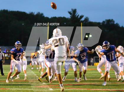Thumbnail 3 in Westfield @ Watchung Hills Regional photogallery.