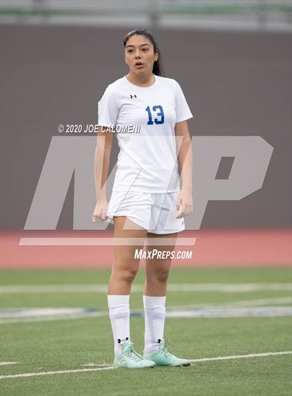 Thumbnail 2 in  Lee [Robert E.] vs Bowie (SAISD Tournament) photogallery.