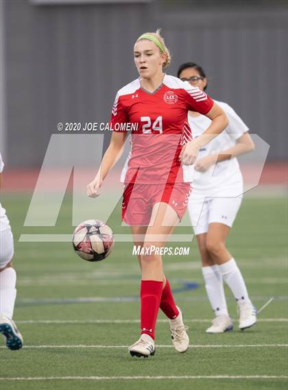 Thumbnail 3 in  Lee [Robert E.] vs Bowie (SAISD Tournament) photogallery.