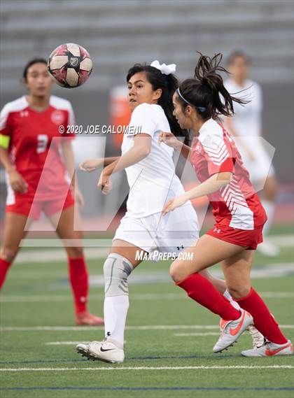Thumbnail 3 in  Lee [Robert E.] vs Bowie (SAISD Tournament) photogallery.