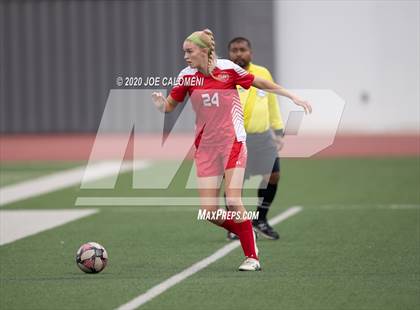Thumbnail 1 in  Lee [Robert E.] vs Bowie (SAISD Tournament) photogallery.