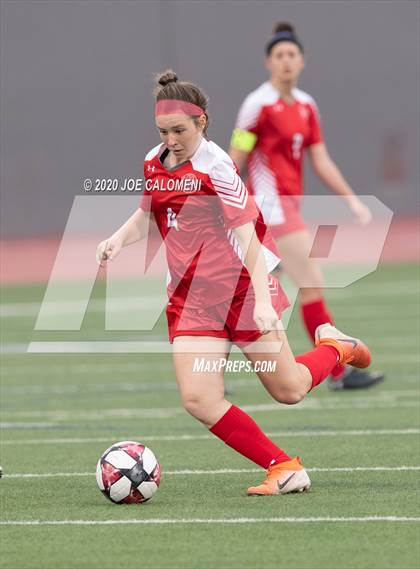 Thumbnail 1 in  Lee [Robert E.] vs Bowie (SAISD Tournament) photogallery.