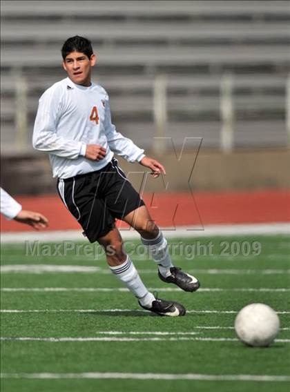 Thumbnail 2 in Skyline vs. White (Loos Stadium) photogallery.