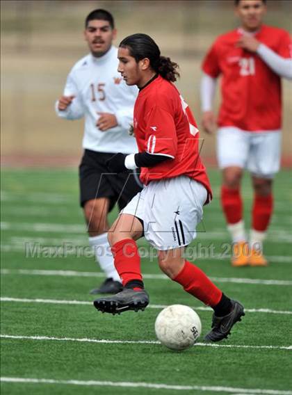 Thumbnail 3 in Skyline vs. White (Loos Stadium) photogallery.
