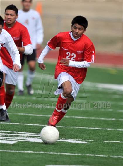 Thumbnail 2 in Skyline vs. White (Loos Stadium) photogallery.