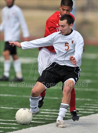 Thumbnail 1 in Skyline vs. White (Loos Stadium) photogallery.